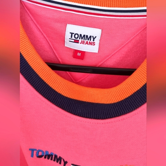 TOMMY HILFIGER Tommy Jeans Pink Regular Crop Tropic Crew Size Medium - Picture 3 of 3